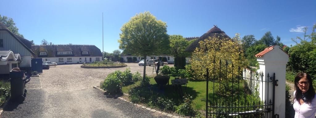 Rane Ladegaard Pensionat Ebeltoft Exteriör bild
